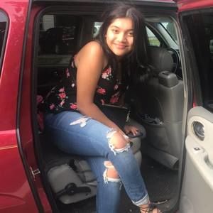 Meet your Posher, Daphne